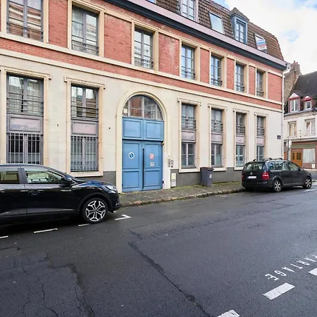 Appartamento Vieux-lille Equipped With Parking Lilla