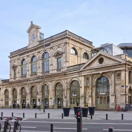 Appartamento Vieux-lille Equipped With Parking Lilla