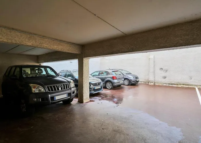 Daire Vieux-lille Equipped With Parking